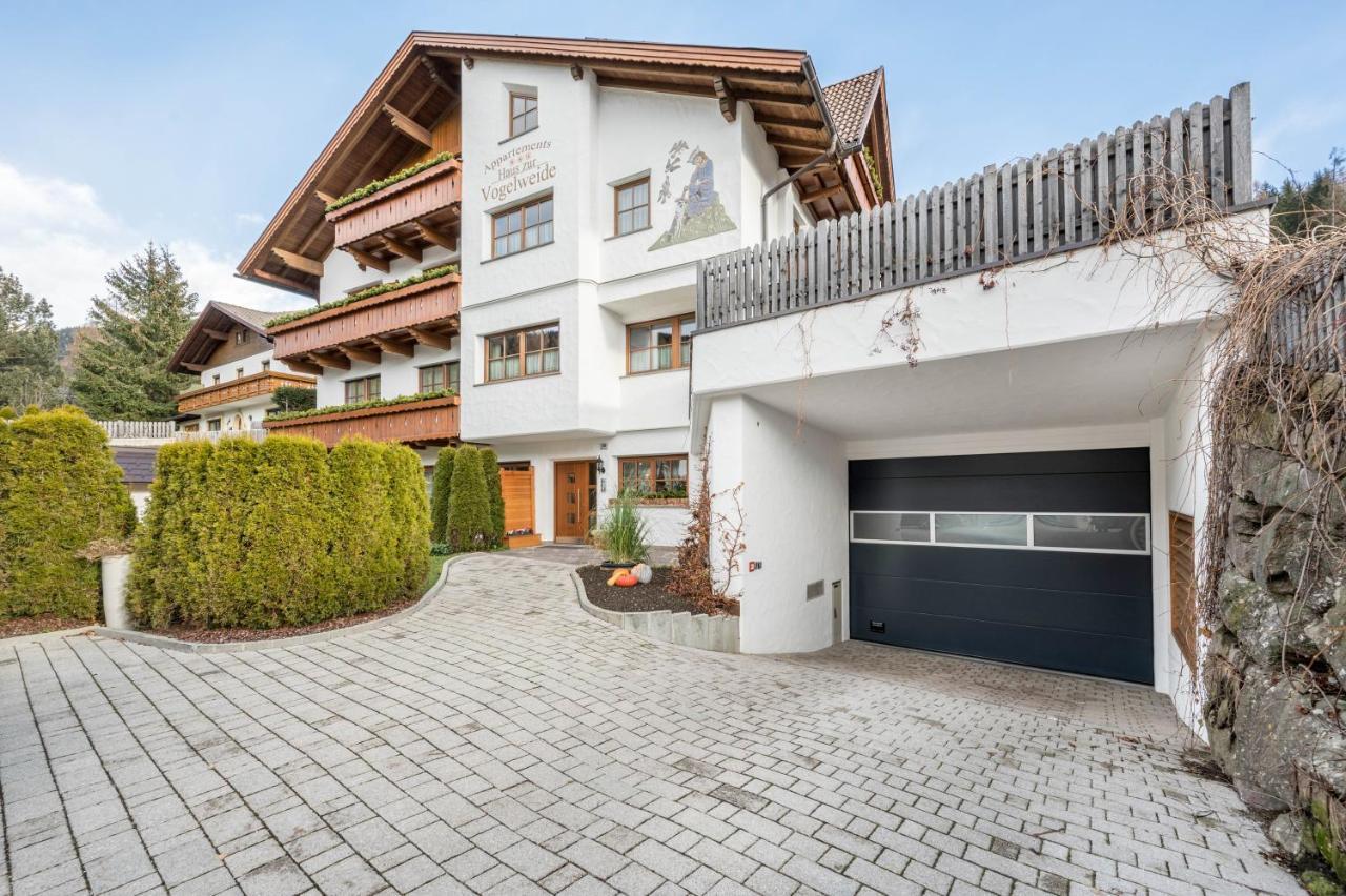 Haus Zur Vogelweide App 1 Apartment Dobbiaco Ngoại thất bức ảnh
